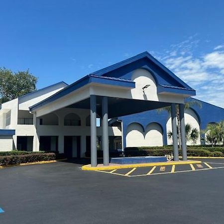 Days Inn By Wyndham קריסטל ריבר מראה חיצוני תמונה